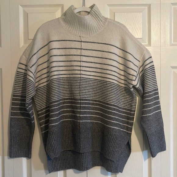 Simply Vera long sweater - Picture 1 of 6